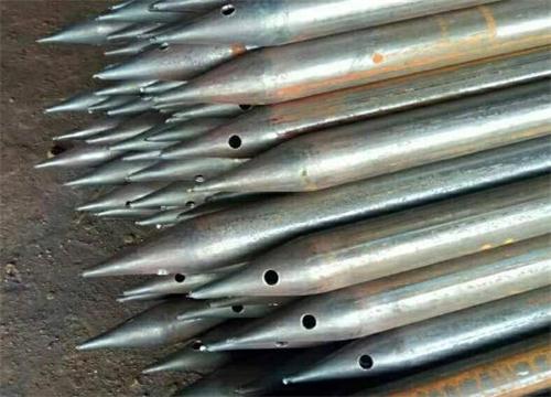 集安隧道钢花管现货